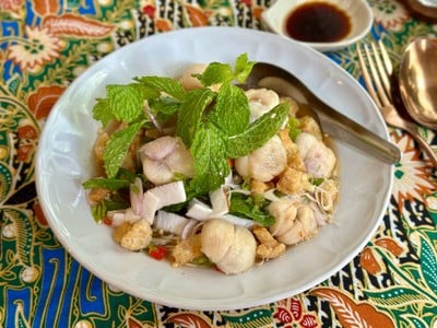 พล่ามังคุดสวนพลอย