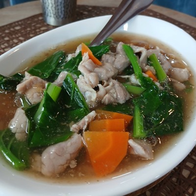 ราดหน้าหมู