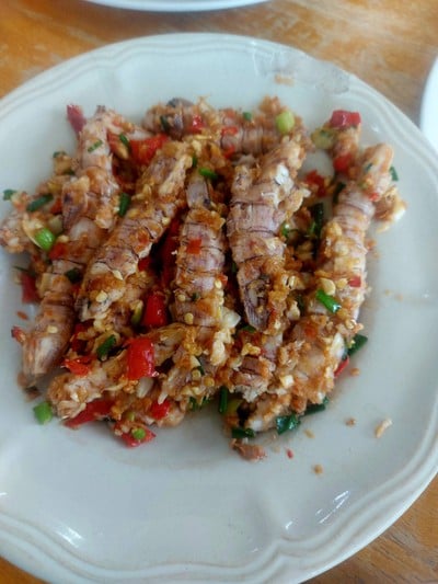 กั้งคั่วพริกเกลือ