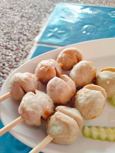 ลูกชิ้นย่าง