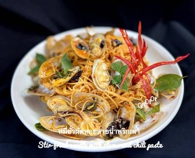 วิธีทำ หมี่ซั่วผัดหอยลายน้ำพริกเผา 🌸 วิธีทำ หมี่ซั่วผัดหอยลายน้ำพริกเผา 🌸