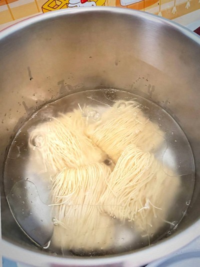 วิธีทำ หมี่ซั่วผัดหอยลายน้ำพริกเผา 🌸 วิธีทำ หมี่ซั่วผัดหอยลายน้ำพริกเผา 🌸