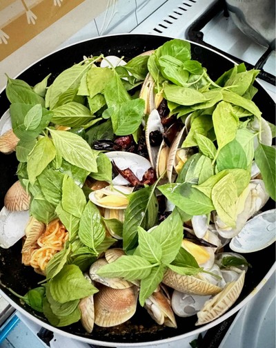 วิธีทำ หมี่ซั่วผัดหอยลายน้ำพริกเผา 🌸 วิธีทำ หมี่ซั่วผัดหอยลายน้ำพริกเผา 🌸