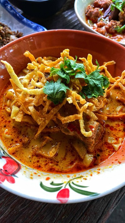 ข้าวซอยซี่โครงหมู