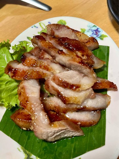 คอหมูย่าง