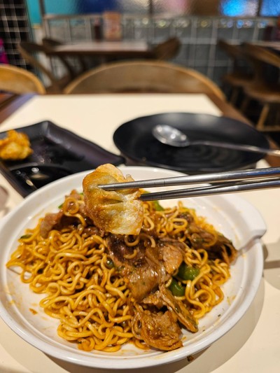 Bulgogi Ramyun & Mini Dumpling