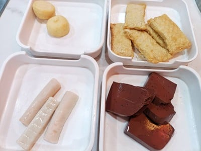 อาหาร หรือ เครื่องดื่ม