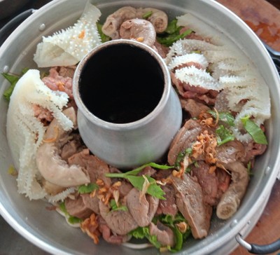 เกาเหลารวมหม้อไฟ