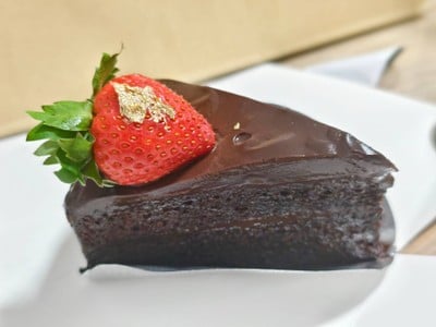 อาหาร หรือ เครื่องดื่ม