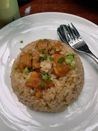 ข้าวผัดกากหมู
