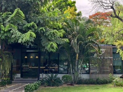 หน้าร้าน