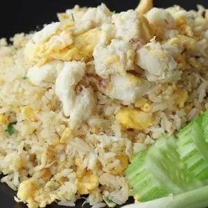 ข้าวผัดปู