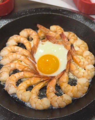 ลูกค้าสามารถ ครีเอทเมนูที่ชอบได้ด้วยตัวเอง