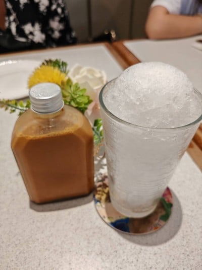 อาหาร หรือ เครื่องดื่ม