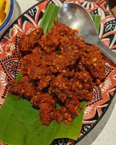 อาหาร หรือ เครื่องดื่ม