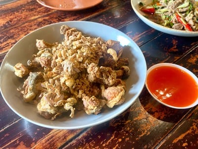 กบทอดกระเทียม