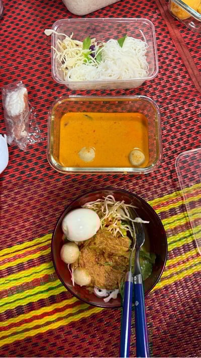 ขนมจีนน้ำยากะทิ