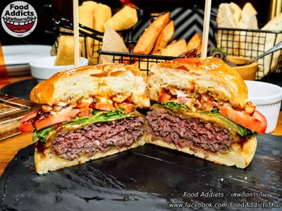 Classic Cheese Burger