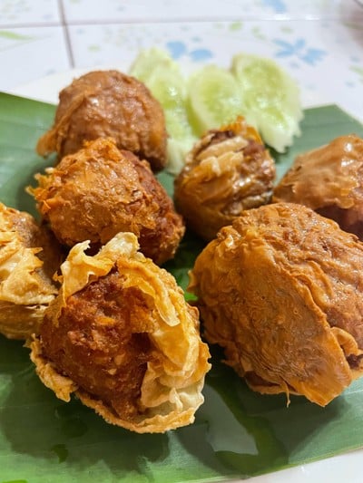 หอยจ๊อ