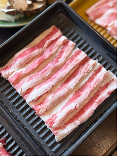 เนื้อสามชั้น