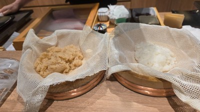 ข้าวสองแบบ