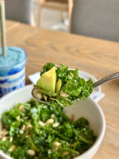 Avocado White Bean Kale Salad