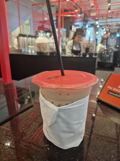 อาหาร หรือ เครื่องดื่ม