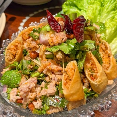 แจ่ม - ถนนจันทน์