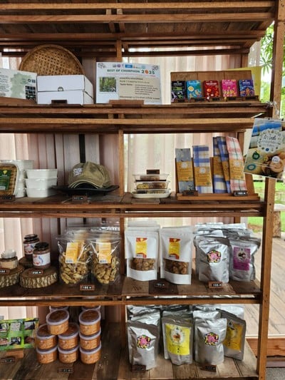 อาหาร หรือ เครื่องดื่ม