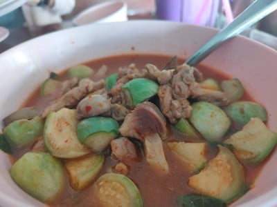 แกงป่าไก่บ้าน