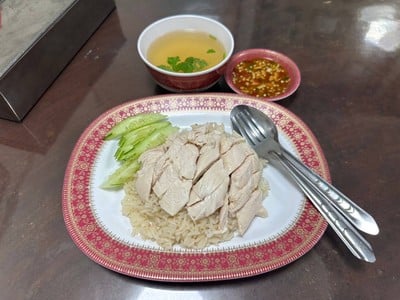 ข้าวมันไก่ เนื้ออก ไม่หนัง