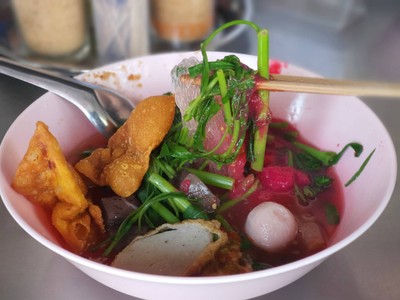 เย็นตาโฟ