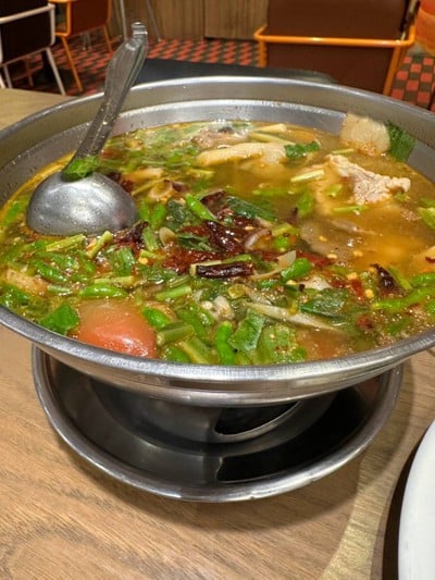 ต้มแซ่บกระดูกหมู