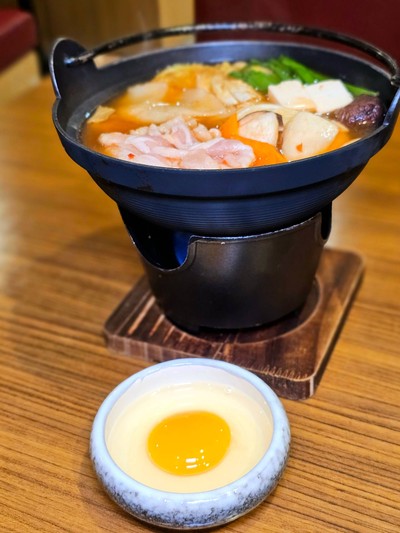 เกี๊ยวซ่านาเบะอากะคารามิซุป