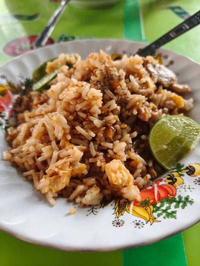 ข้าวผัดหมู