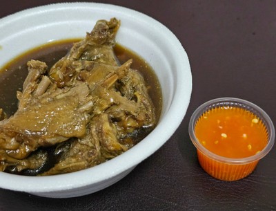 ปีกเป็ดตุ๋นพะโล้