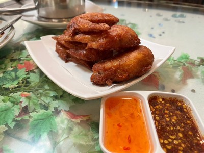 อาหาร หรือ เครื่องดื่ม