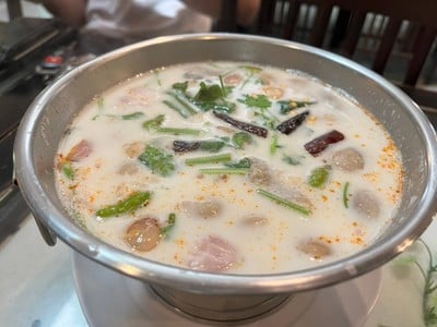 อาหาร หรือ เครื่องดื่ม