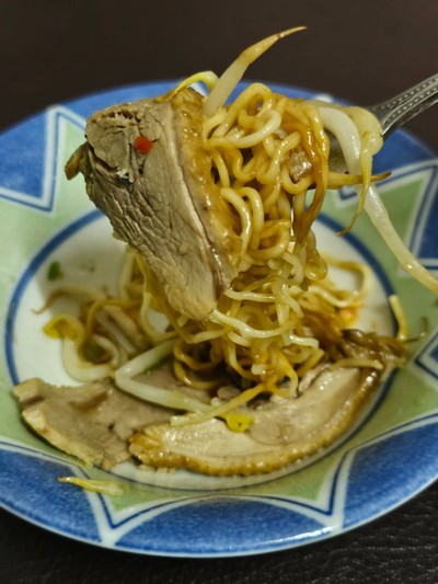 ก๋วยเตี๋ยวเป็ด บะหมี่แห้ง