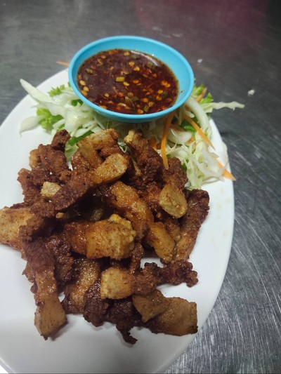 อาหาร หรือ เครื่องดื่ม