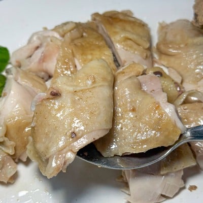 ข้าวมันไก่ไหหลำ เจ้าเก่า (สถานีรถไฟ)