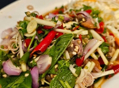 ยำหอยแครง