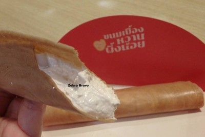 ขนมเบื้องไส้ครีมมะพร้าว