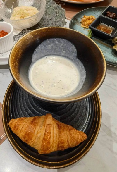 ซุปทรัฟเฟิลครัวซอง