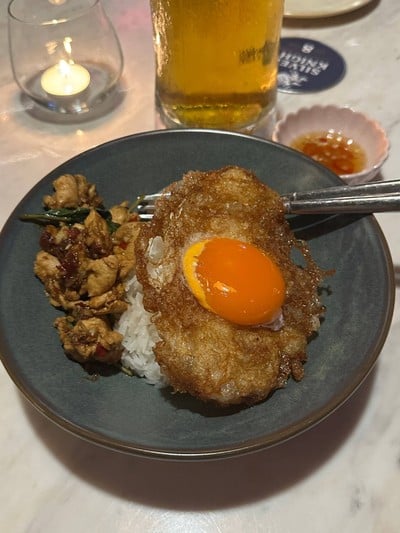 กะเพราะไก่ ไข่เป็ดดาว