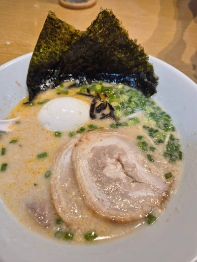 ชิโรมารุ โมโตอาจิ