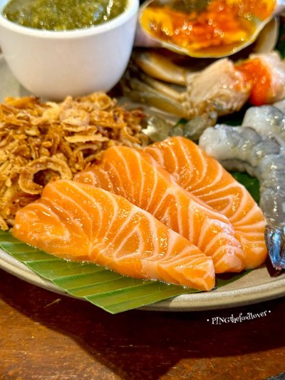 อาหาร หรือ เครื่องดื่ม