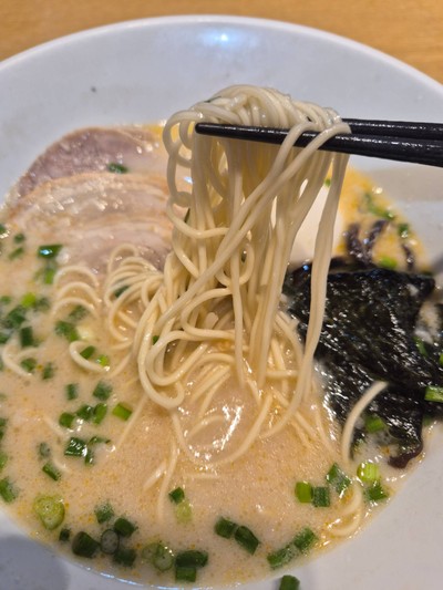 ชิโรมารุ โมโตอาจิ