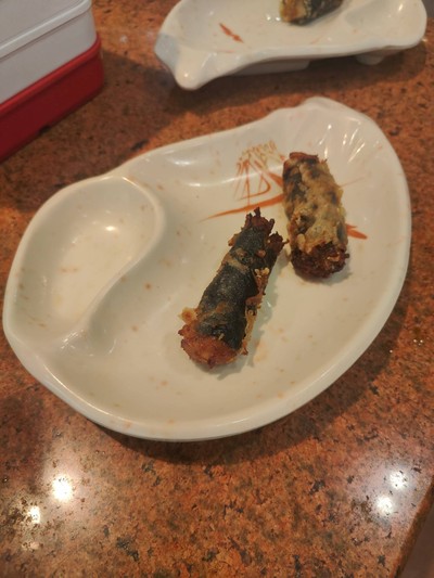 อาหาร หรือ เครื่องดื่ม