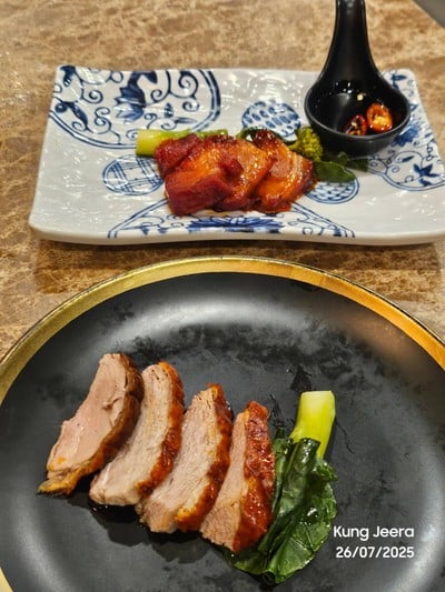 อาหาร หรือ เครื่องดื่ม